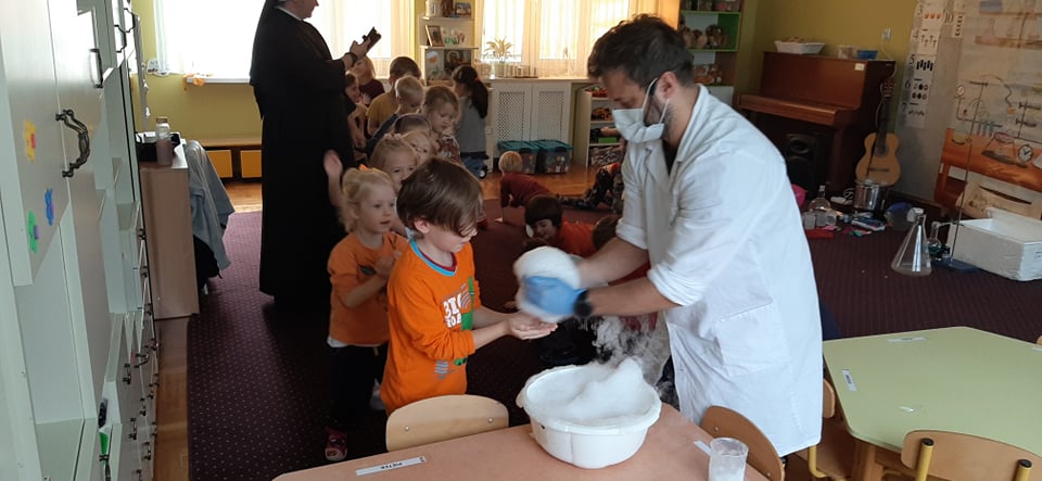 Read more about the article Warsztaty ceramiczne z Mama Ritki